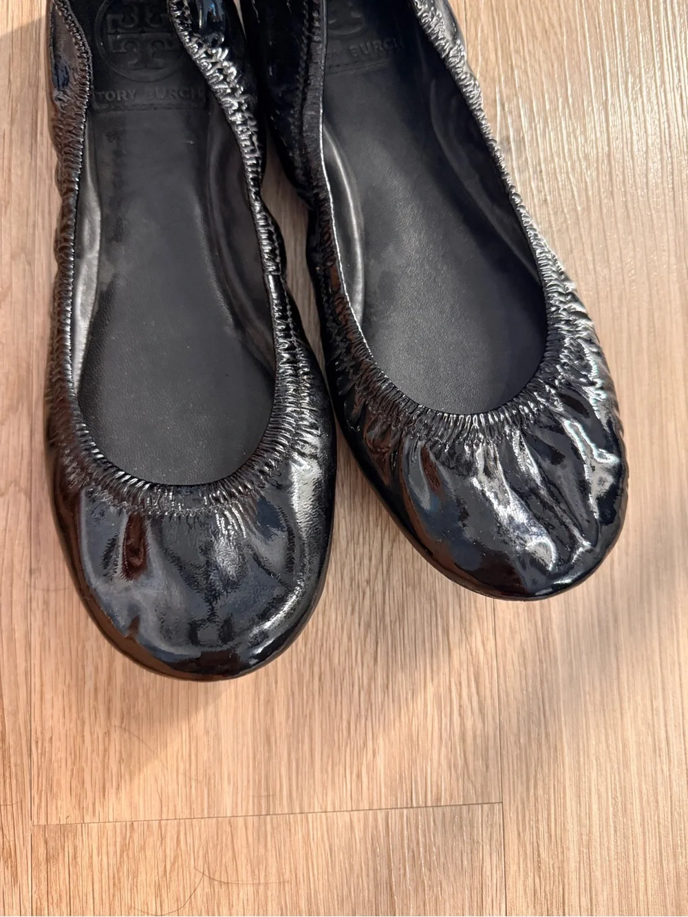 Tory Burch Eddie Scrunch Patent Ballet Flat